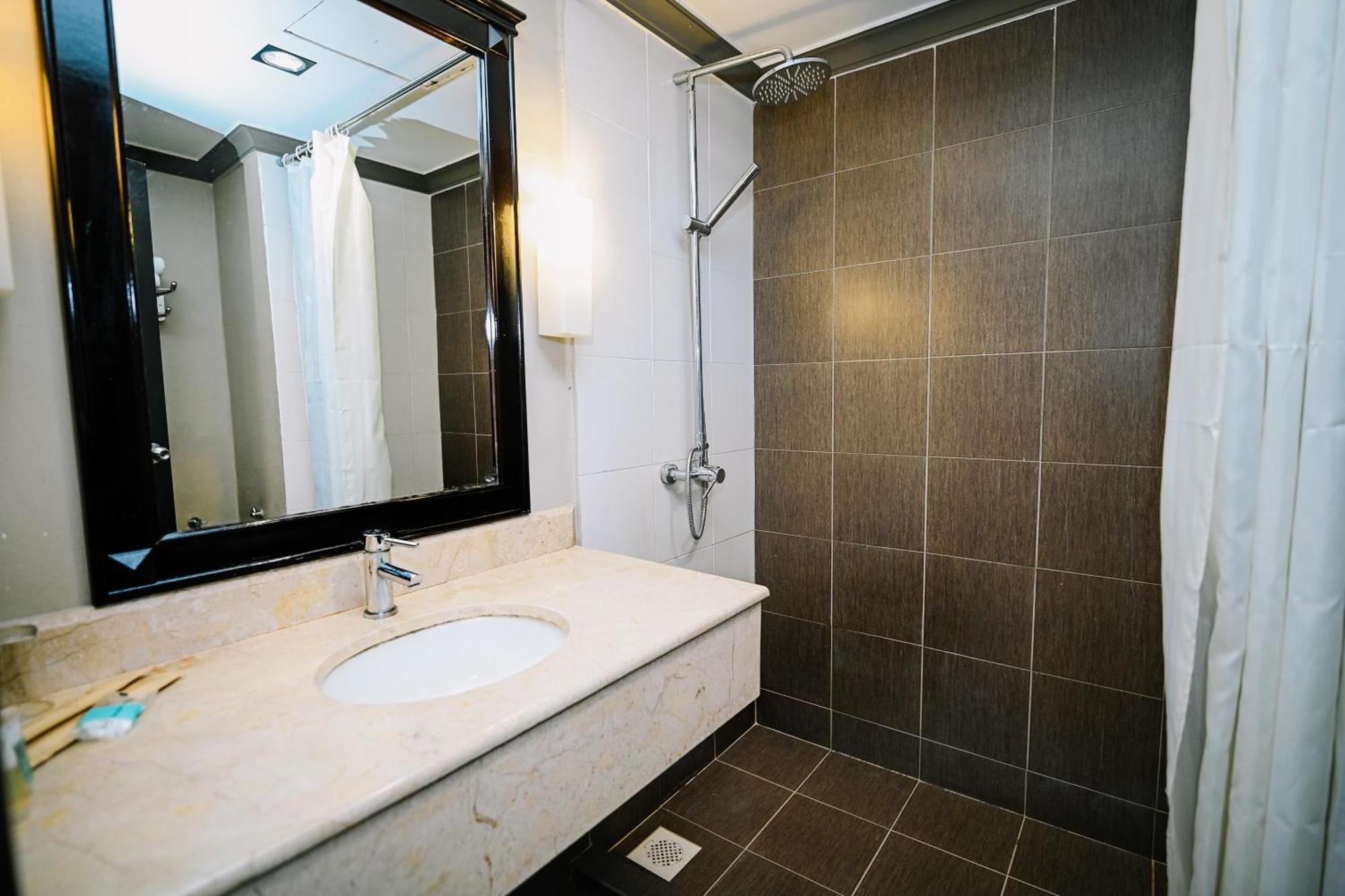 Kingston Hotel 9 - Jonker Street Малакка Экстерьер фото