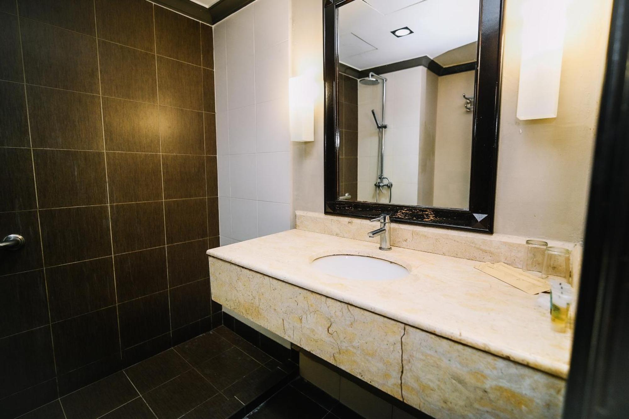 Kingston Hotel 9 - Jonker Street Малакка Экстерьер фото